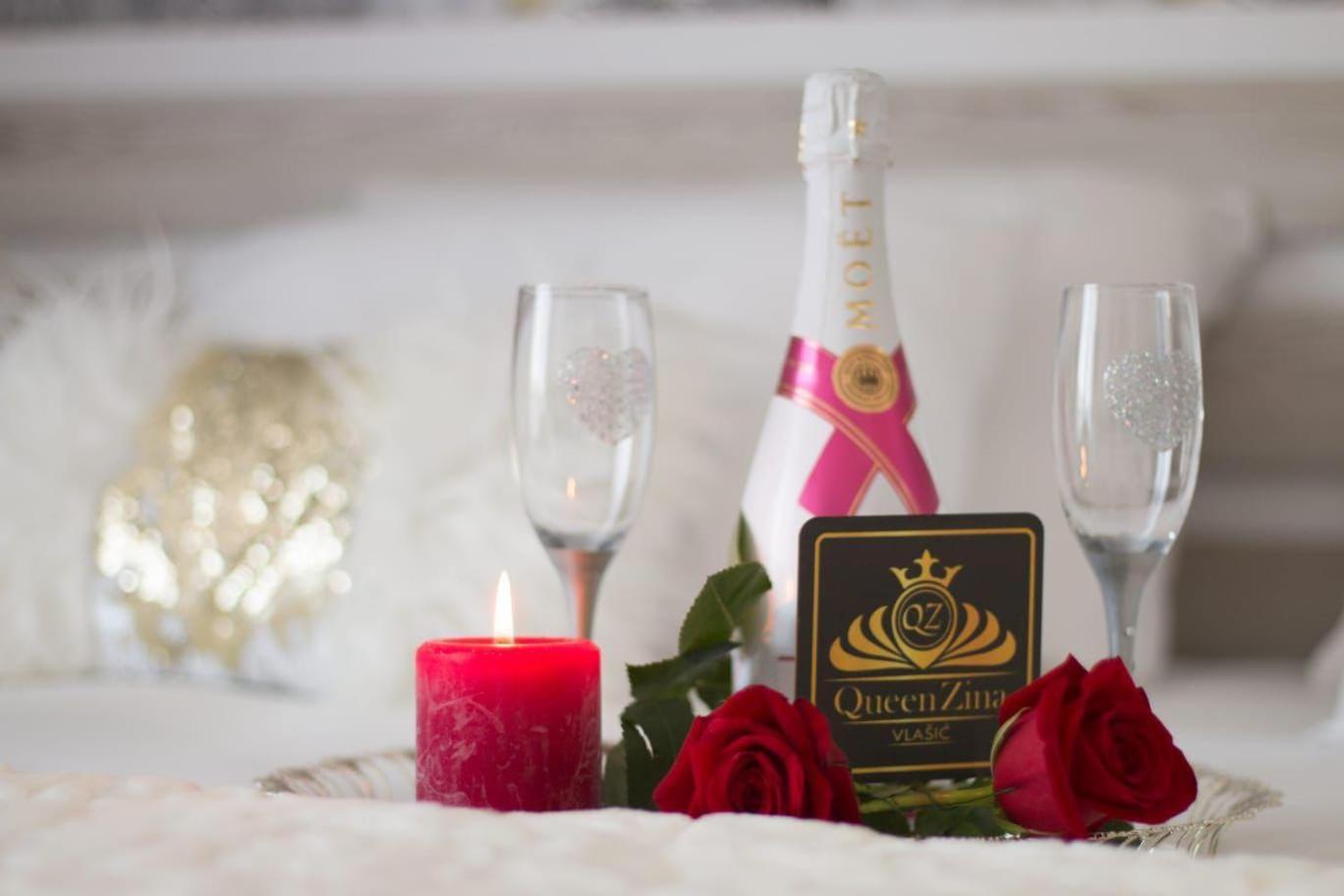 Aparthotel "Queen Zina" Влашич Екстериор снимка